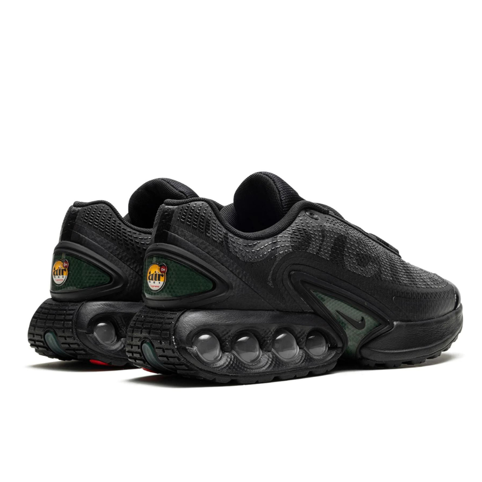 NIKE AIR MAX DN "Supreme - Black"