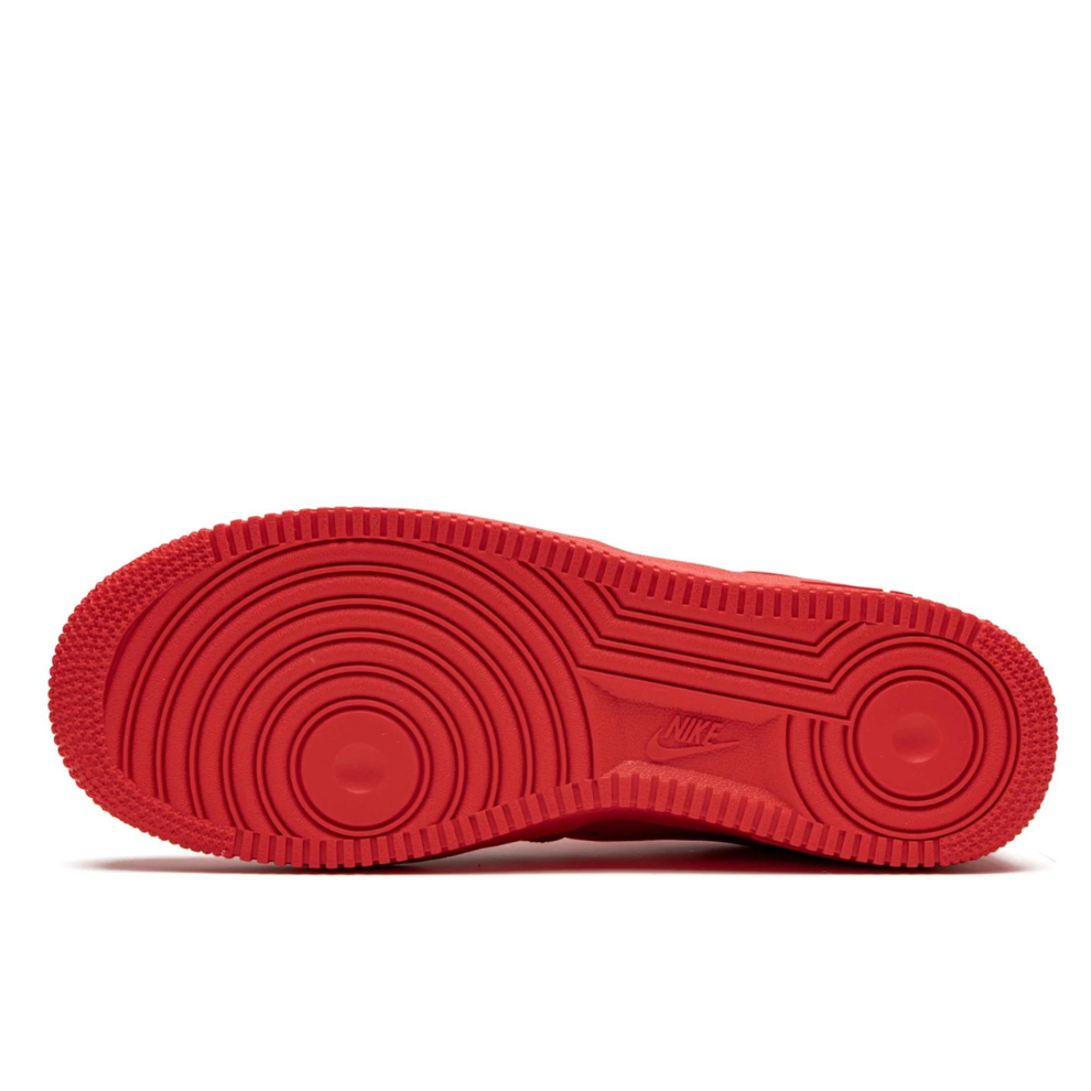 NIKE AIR FORCE 1 '07 LV8 "Triple Red"