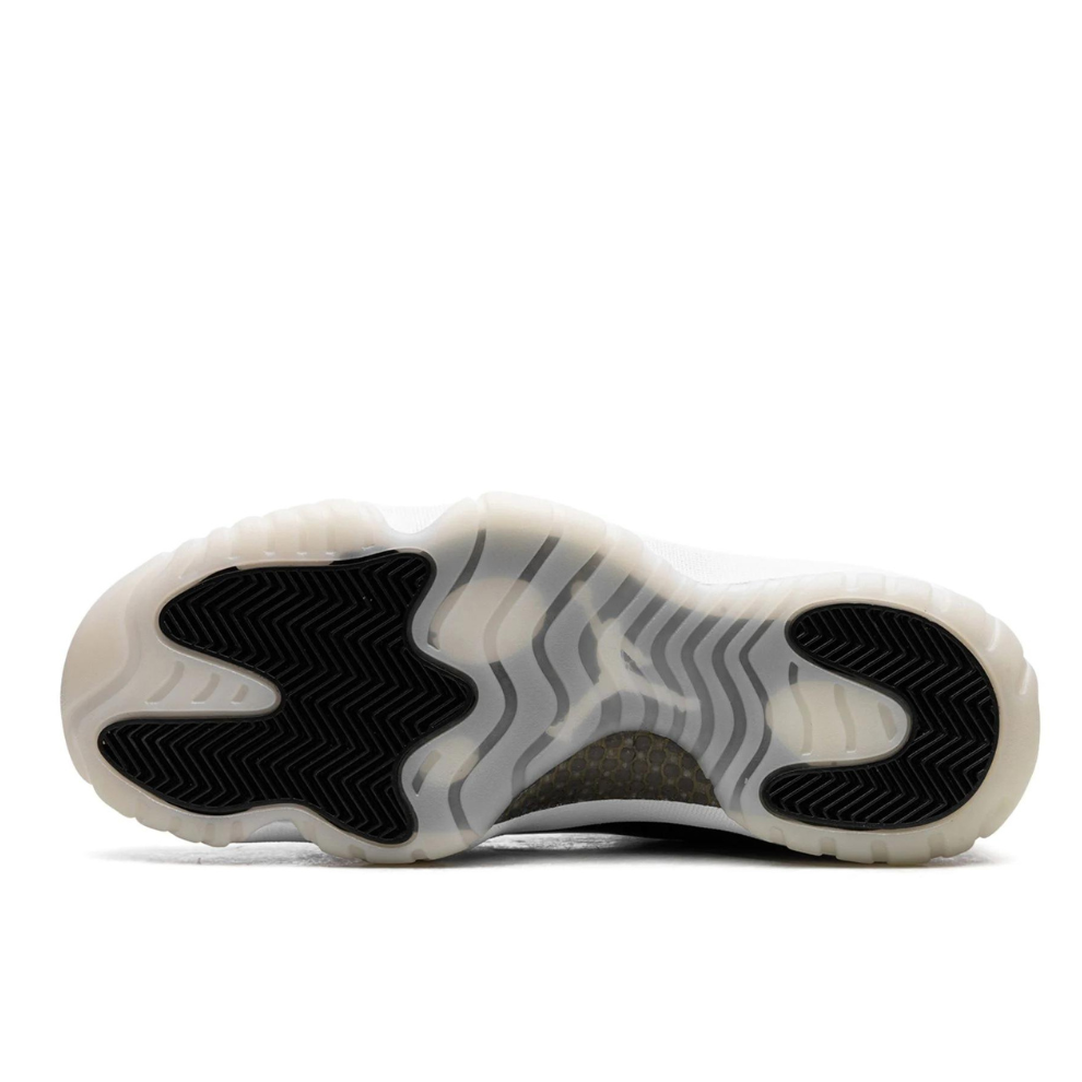 AIR JORDAN 11 "Gratitude"