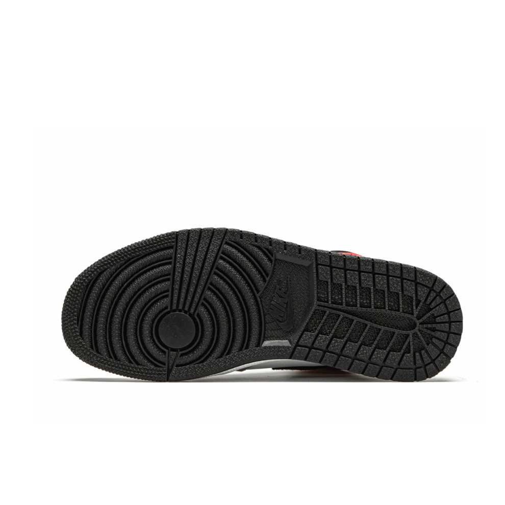 AIR JORDAN 1 RETRO HIGH OG "Light Smoke Grey" - Digital-Shoppers