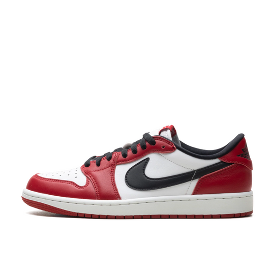 Air Jordan 1 Low OG "Chicago"