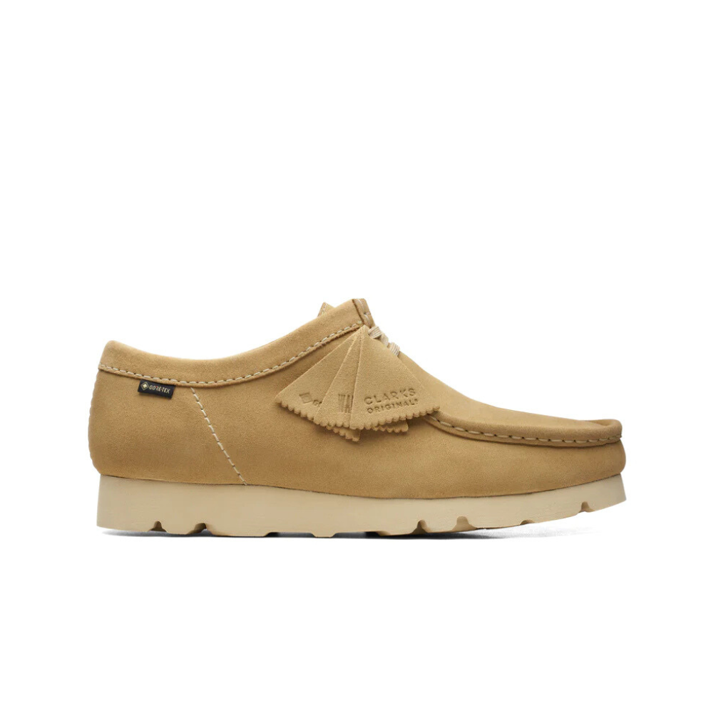 Clarks Wallabee GTX derby lace-up in beige suede