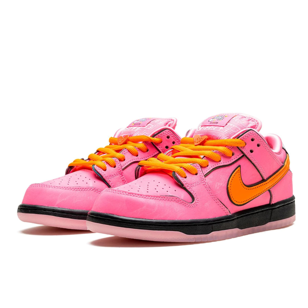 SB DUNK LOW "Powerpuff Girls - Blossom"