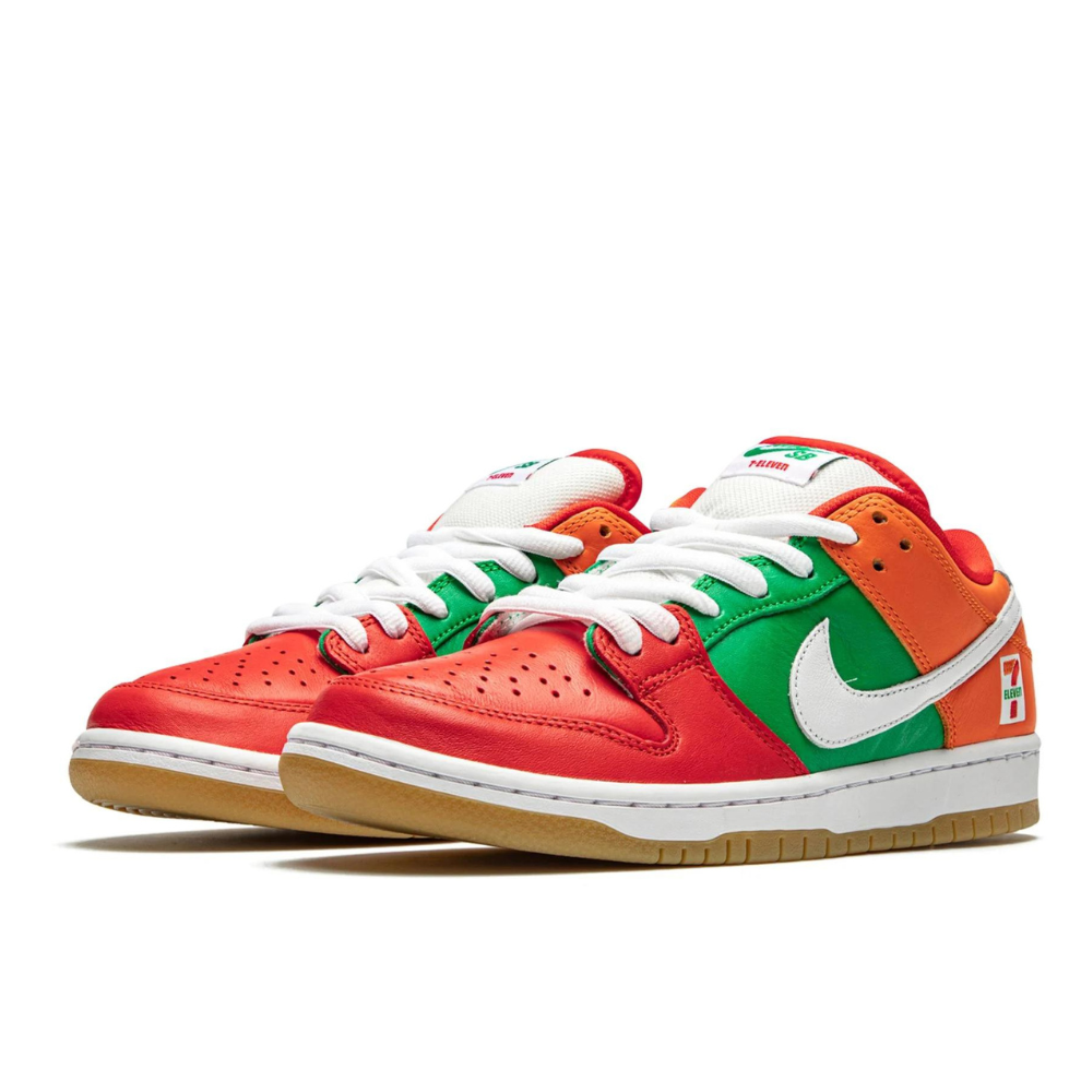 NIKE SB DUNK LOW "7 Eleven"