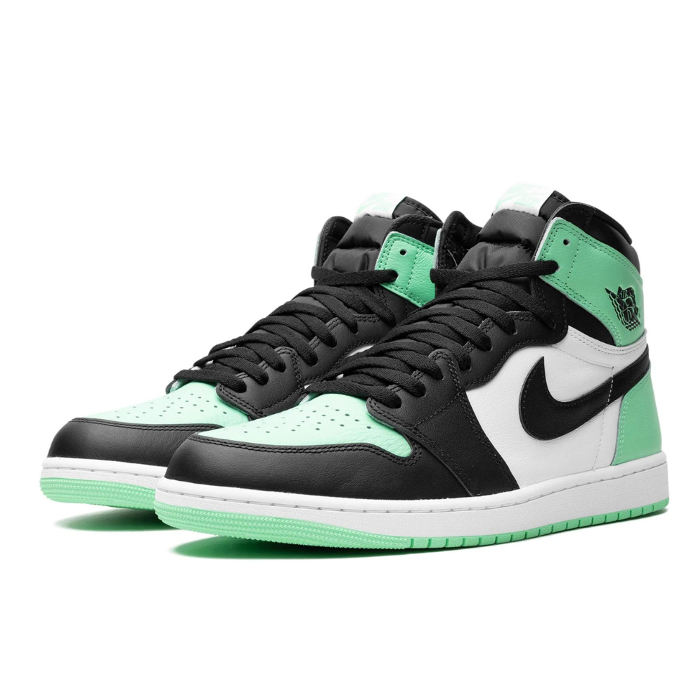 AIR JORDAN 1 RETRO HIGH OG "Green Glow"