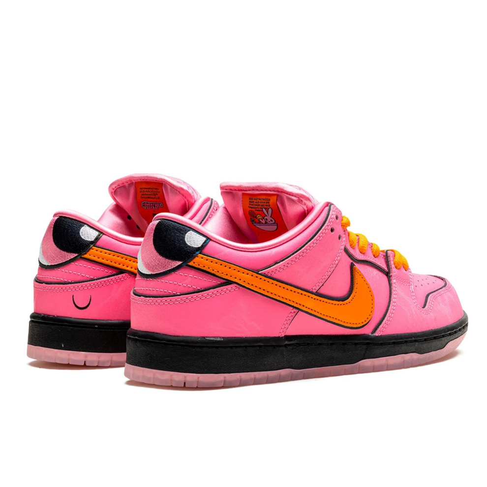SB DUNK LOW "Powerpuff Girls - Blossom"