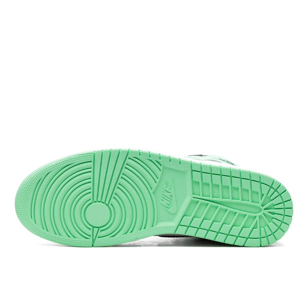 AIR JORDAN 1 RETRO HIGH OG "Green Glow"