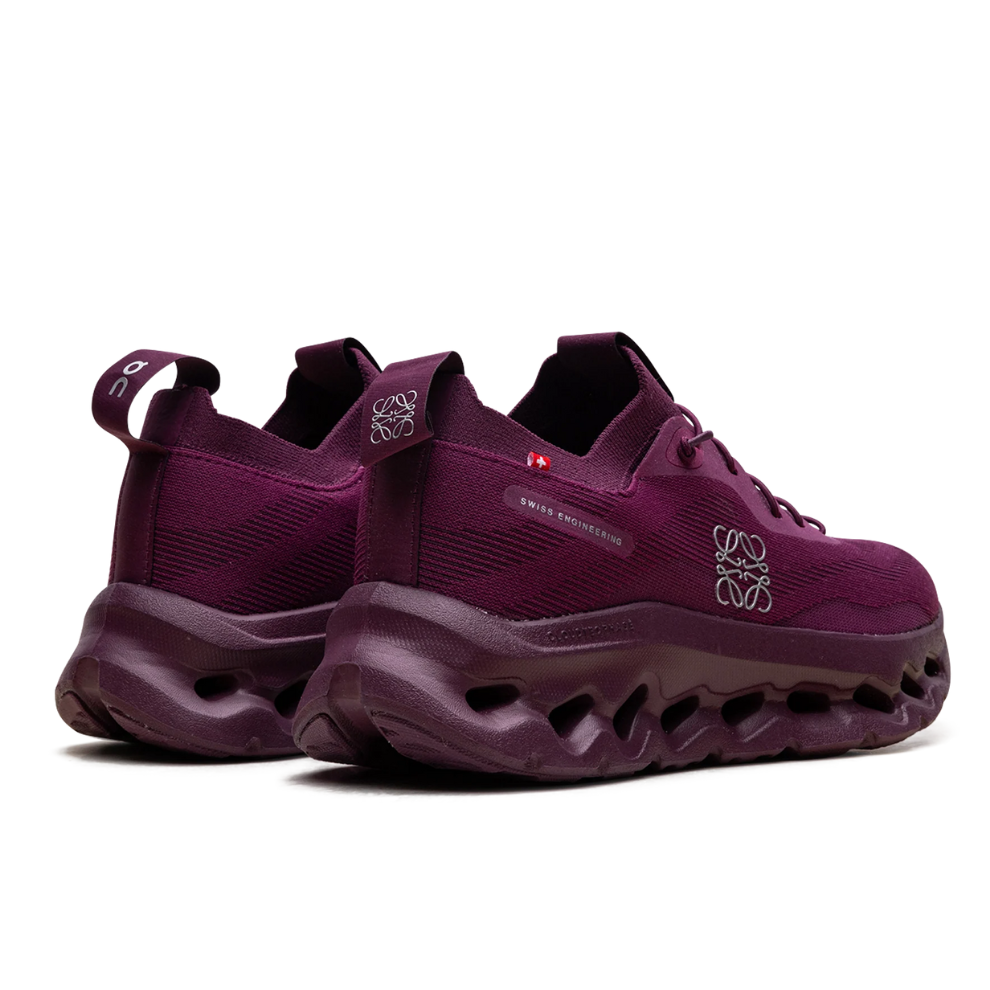 Cloudtilt WMNS "Loewe - Cherry"