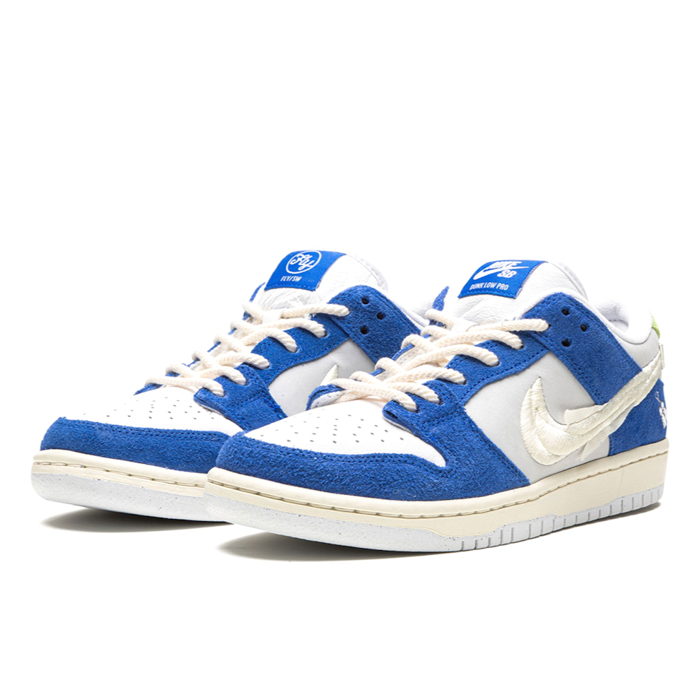 NIKE SB DUNK LOW "Fly Streetwear - Gardenia"