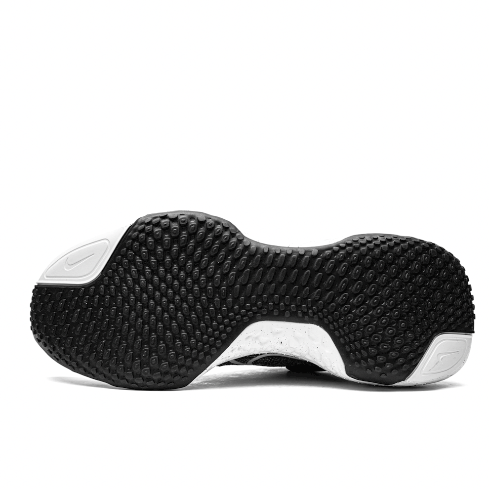 NIKE ZOOMX INVINCIBLE RUN FK "Oreo"