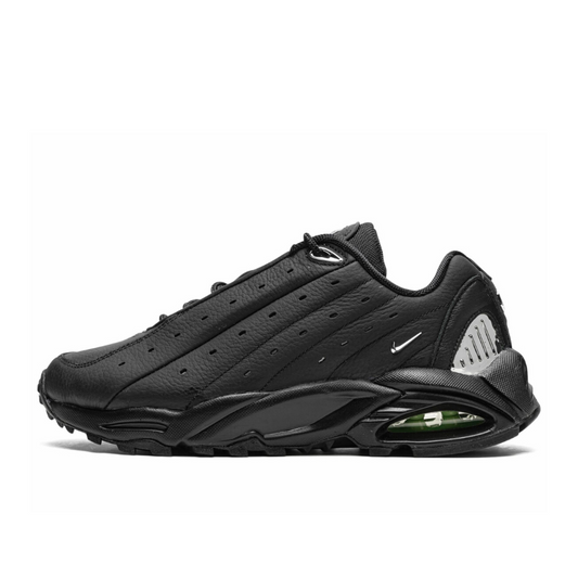 NIKE HOT STEP AIR TERRA NOCTA "Drake - Triple Black" - Digital-Shoppers