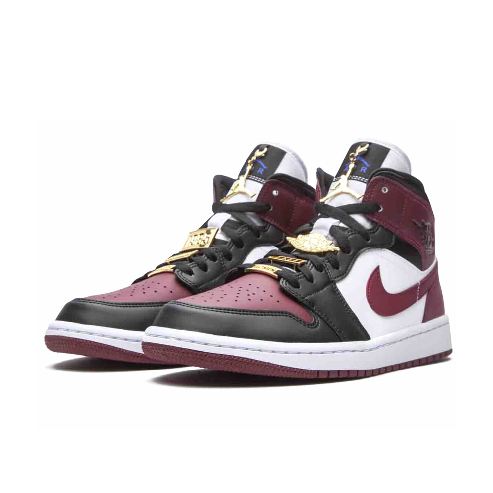 WMNS AIR JORDAN 1 MID SE "Gold Pendants" - Digital-Shoppers