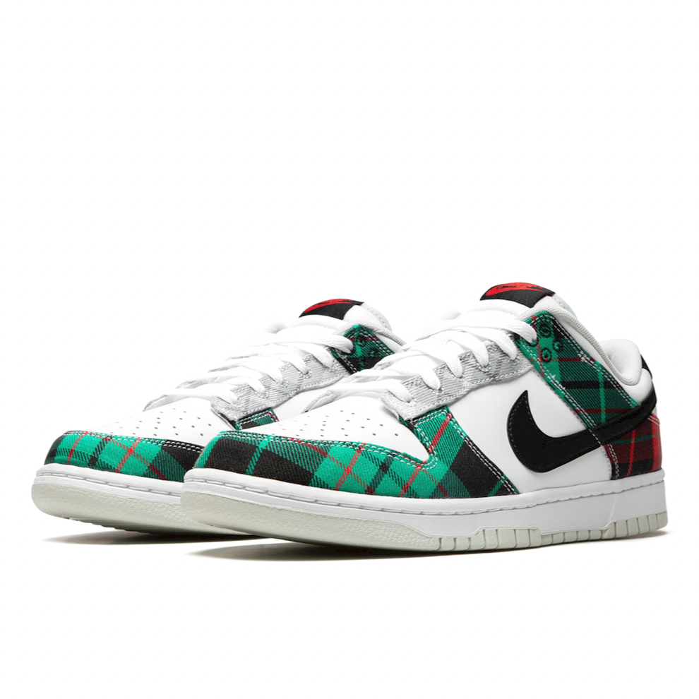 NIKE DUNK LOW "Tartan Plaid"