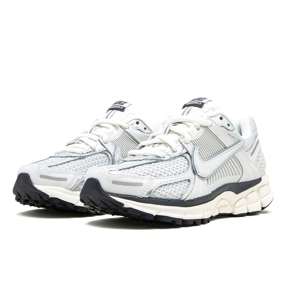 NIKE WMNS VOMERO 5 "Photon Dust"