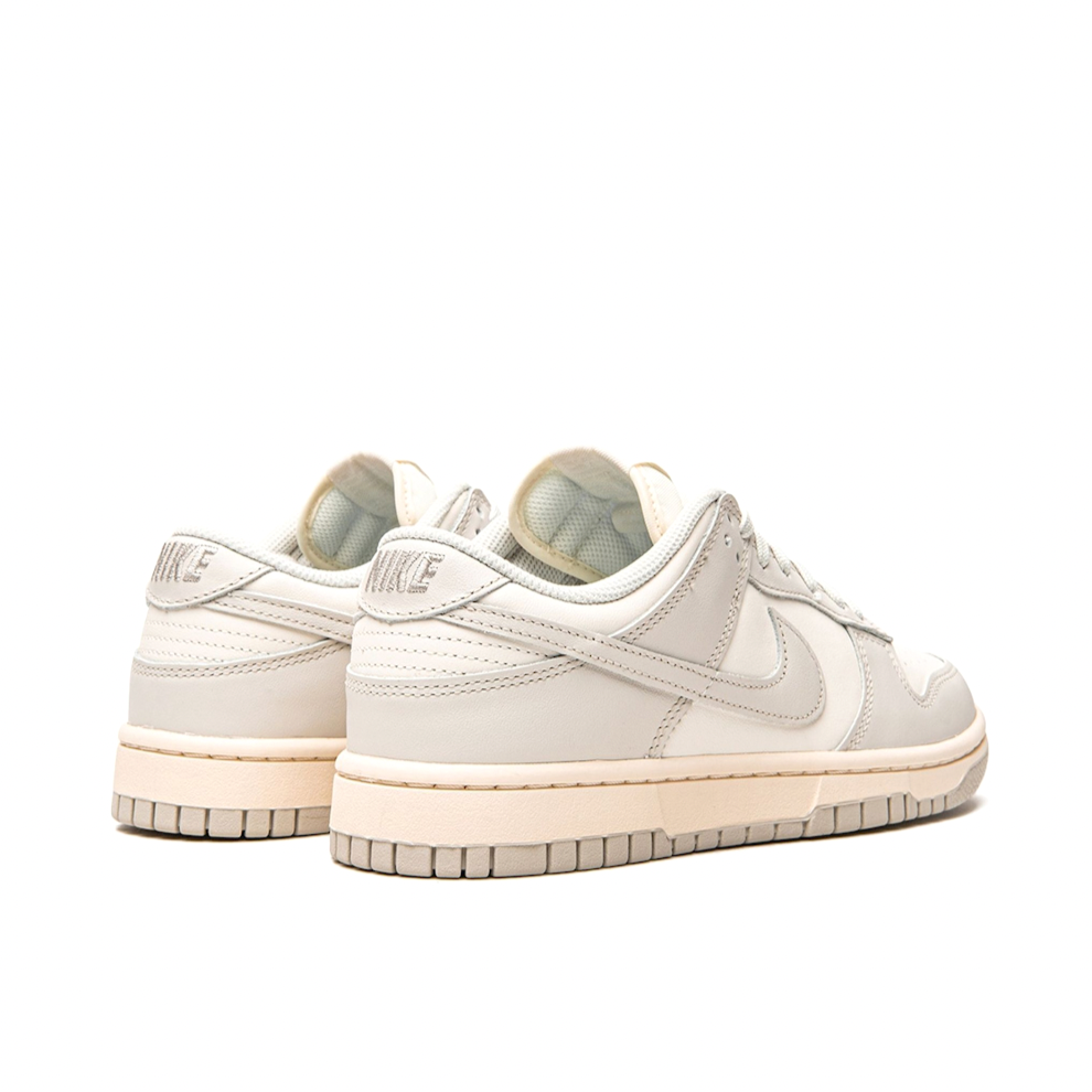 Nike Dunk Low Sail Light Bone (W)