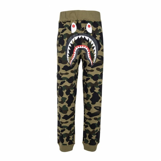 A BATHING APE® 1ST CAMO SHARK SLIM SWEATPANTS