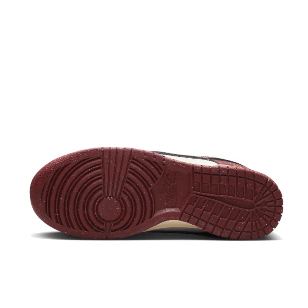 Nike Dunk Low SE Sail Team Red