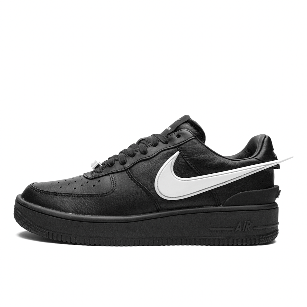NIKE AIR FORCE 1 LOW "Ambush - Black"